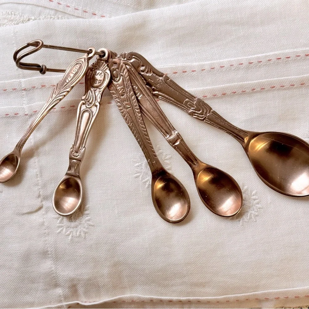 Anthropologie Vintage Flatware Measuring Spoons Safety Pin Copper Set Of 6 Rare